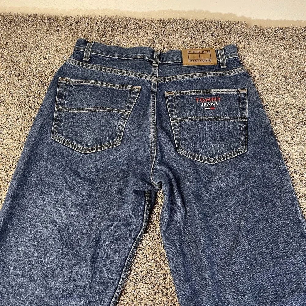 90s Y2K Tommy Hilfiger Men Size 32x32 Denim Jeans Baggy Spellout Embroidered VTG